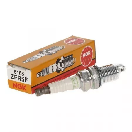 Свеча зажигания ZFR5F