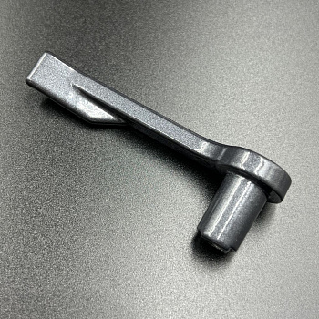 Рычаг фиксации капота капота Т9,8 Front lock handle 01010615 