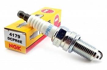 Свеча зажигания DCPR8E