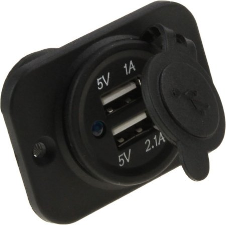 Разьем USB 5В 3,1А на панели AES1118SU113