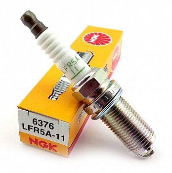 Свеча зажигания LFR5A-11