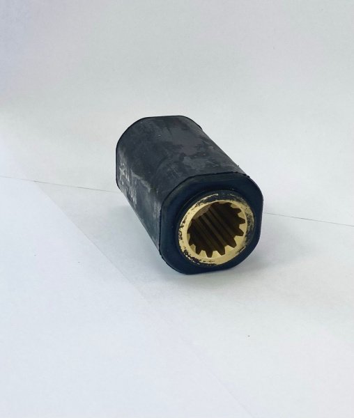 Втулка винта  RBX-114 40-60 л.с.