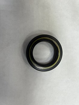 Сальник (OIL SEAL) 30х45х8 853707